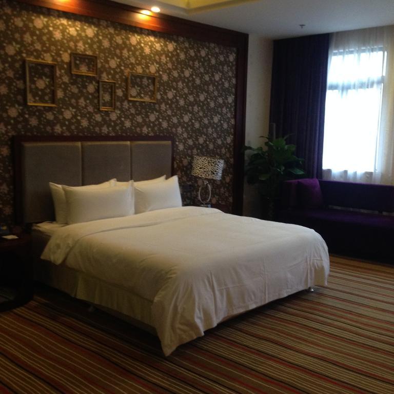Shidu Purple Yuet Hotel Чунцин Номер фото